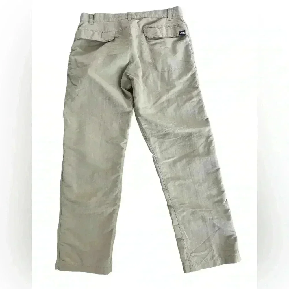 The North Face Cargo Pants Men’s Khaki Size 34